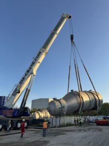 เช่ารถเครนระยอง ยกเครื่องจักร